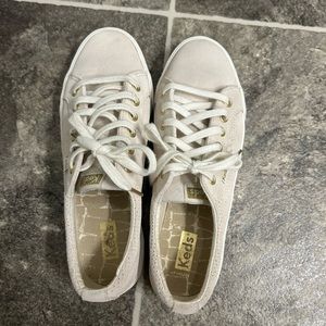 Keds women’s jump kick duo suede sneaker